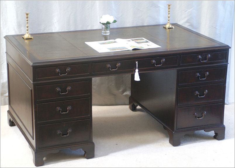 2064 Antique Edwardian Mahogany Pedestal Desk (3)